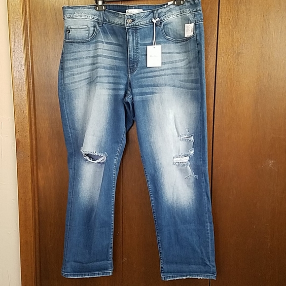 NWT KanCan Distressed Denim Jeans 24 - Picture 4 of 6